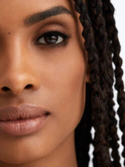 BEST SELLERS BUNDLE: FEELING NATURAL 34 BEST SELLERS BUNDLE: FEELING NATURAL -Cheap Nails Store MagLashLessIsMoreBlk 4