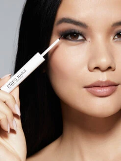 STAY IN PLACE, 3-IN-1 NON-TOXIC LASH ADHESIVE LINER 15 STAY IN PLACE, 3-IN-1 NON-TOXIC LASH ADHESIVE LINER -Cheap Nails Store MagLashLinerBlk 4