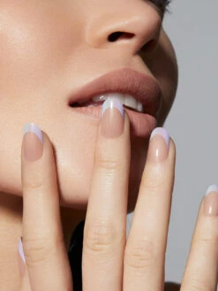 BLENDED FRENCH SKY ROUND