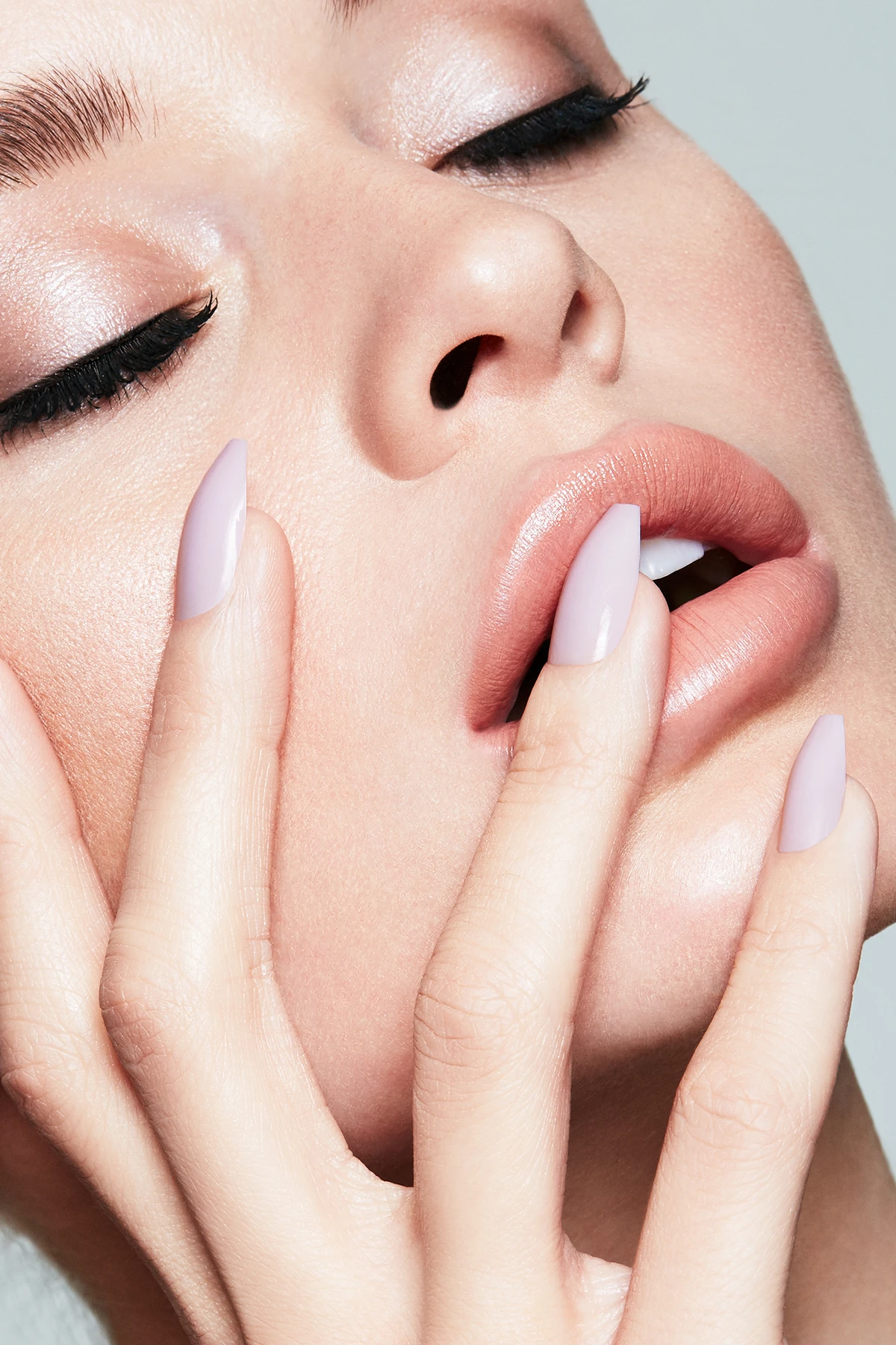 WILLOW COFFIN 3 WILLOW COFFIN